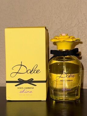 Dolce & Gabbana Yellow Floral Cap Perfume Bottle
